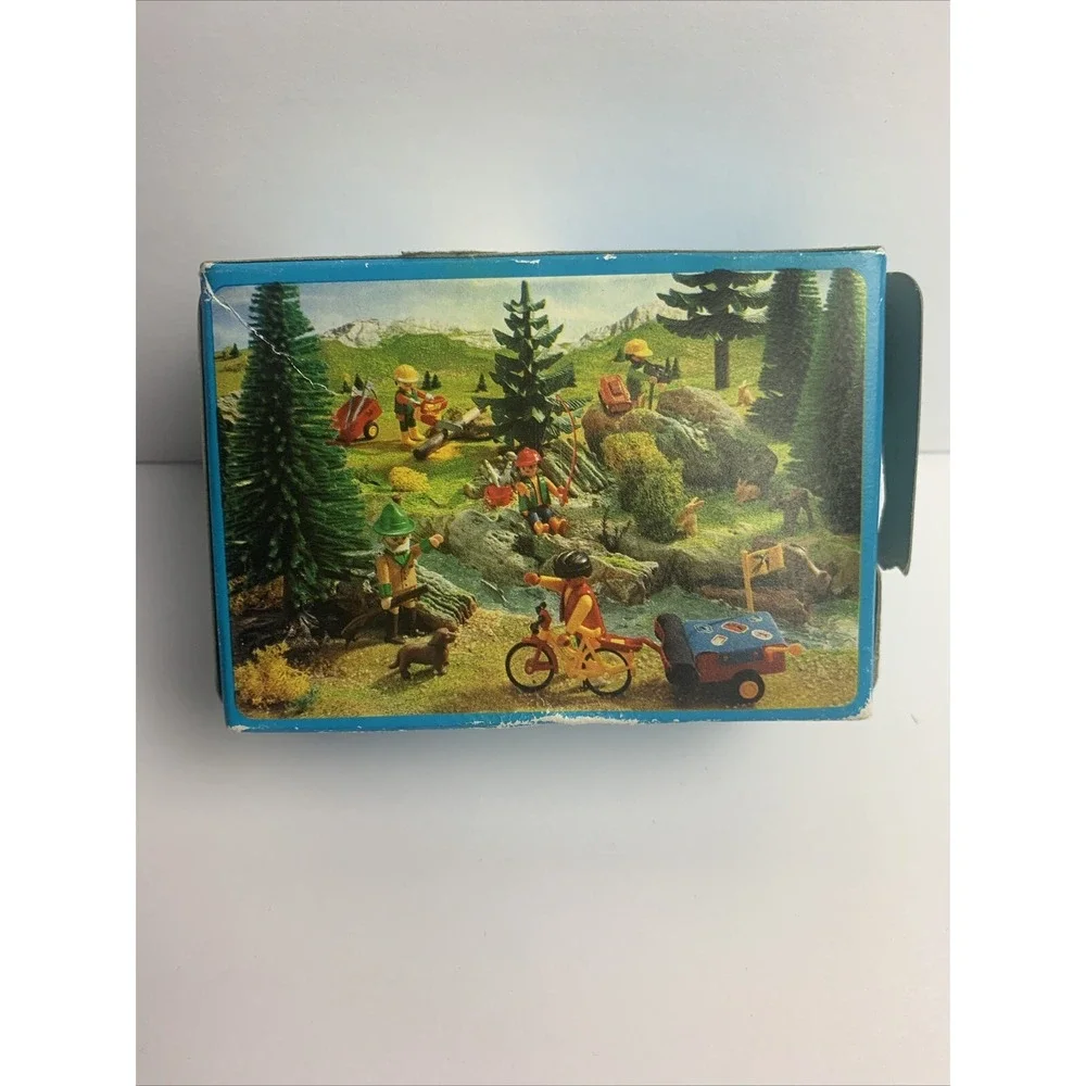 PLAYMOBIL - PLAYMOBIL 3744 Adventure Hiker Video Camera New Collectible‎